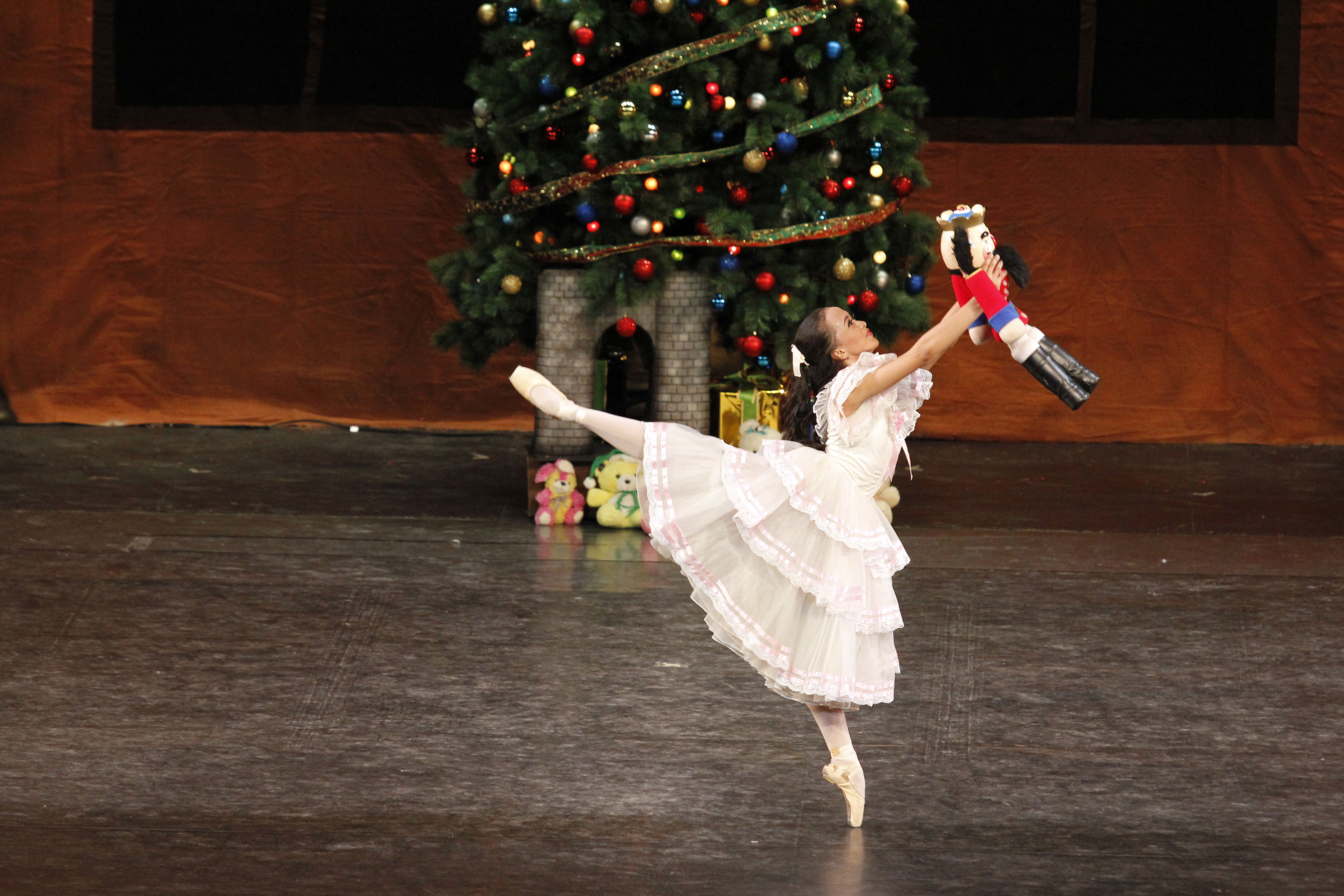 Among Jessa's most memorable performances was the role of Masha in the much-loved ballet, The Nutcracker